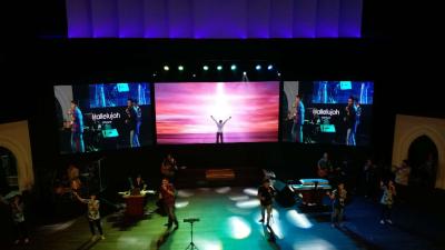 China High Brightness Stage Background Led Display Screen For Church , Pixel Pitch 2.97mm for sale