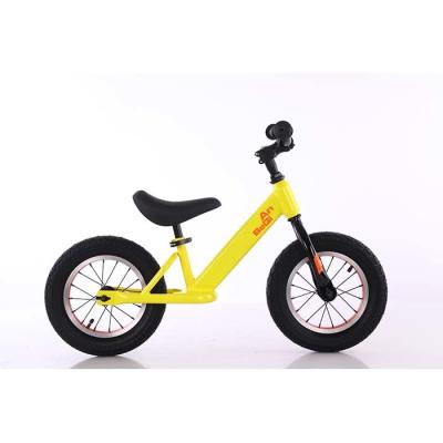China Cores personalizadas de rodas de 12 polegadas Bicicletas de equilíbrio infantil sem pedal à venda