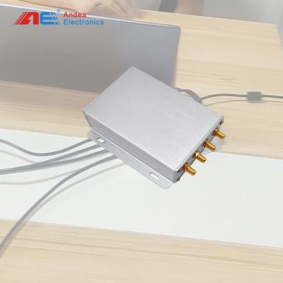 China lector de cuatro orificios de la frecuencia ultraelevada RFID de With Free SDK del lector de la gama larga de la frecuencia ultraelevada RFID del interfaz de la antena de la gama de los 0-1.6m en venta