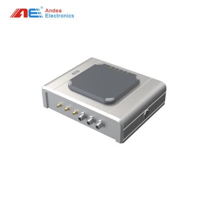 Chine Lecteur d'étiquettes RFID Scanner de chariot élévateur avec batterie Ethernet industriel RS485 Communication WIFI et interface SMA à vendre