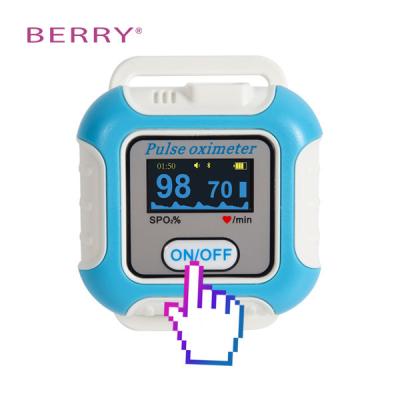 China Home Self Test Oxyegn Level Wrist Pulse Oximeter Customized Portable Oxygen Monitor for sale