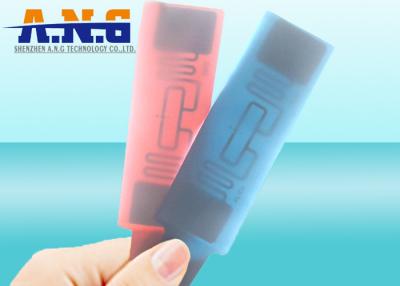 Chine Sport emballant le doux durable jetable de bracelets de silicone de PVC Rfid à vendre
