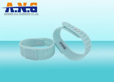 China Concert rfid wristbands frequency / Smart Rewearable eco-friendly Silicone RFID bracelets for sale