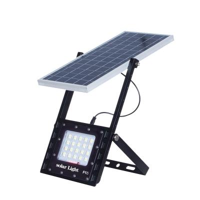 China 5000mA 100W integrou as luzes de rua solares de controle remoto toda em um RoHs à venda
