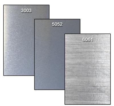 Chine FEVE a anodisé la feuille en aluminium pré peinte de 2mm AA3030 4x8 pour des remorques à vendre