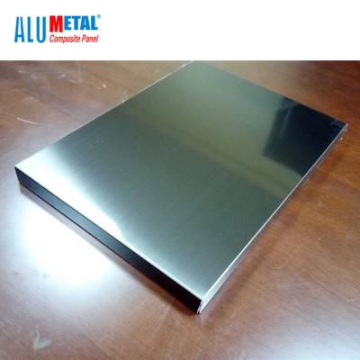 Chine Le revêtement composé en aluminium en métal panneau les décorations ignifuges de façade à vendre