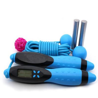 China Adjustable Exercise Skipping Rope Silicone Handle Smart Calorie Counting for sale