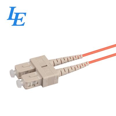 China Cordón de remiendo óptico del SC/del UPC a una cara/tipo de cable del duplex con la virola de cerámica en venta