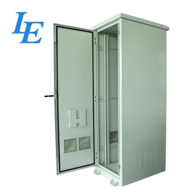 China Outdoor Server Rack Cabinet Floor Standing Network Rack 22U - 42U Steel Rear Door for sale