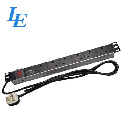 China Aluminum Alloy Electrical Distribution Unit Horizontal Rack Mount Pdu BS1363 13A for sale