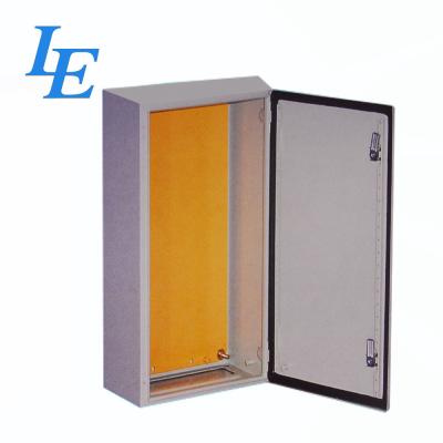 China SPCC Cold Rolled Steel IP55 Outdoor 42u Network Cabinet for sale