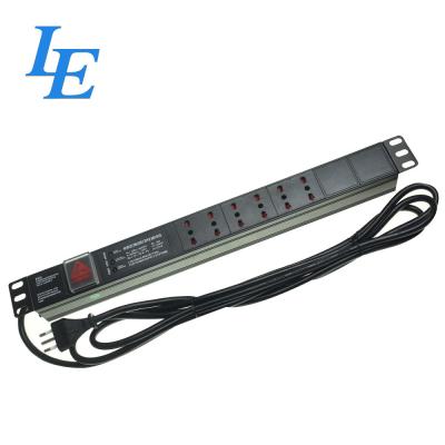 China 1u 6 Ways Rack Mount Network Managed Pdu Network Rack Pdu 2 Meter Cable Length for sale