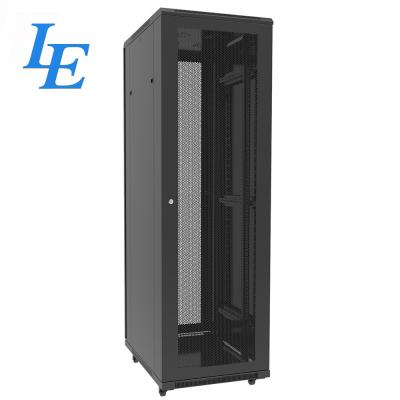 China Small Ip20 Static Loading Floor Standing 42u Server Rack Cabinet 800KG for sale