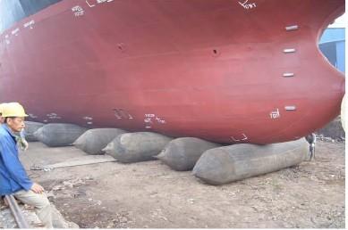 China ship launching airbag supplier,ship fender for sale