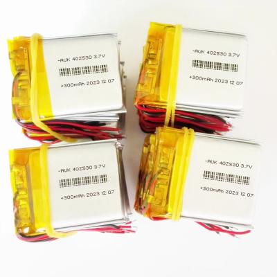China Bateria LiPo portátil de 3,7 V 300 mAh 402530 602030 Bateria para e-books à venda