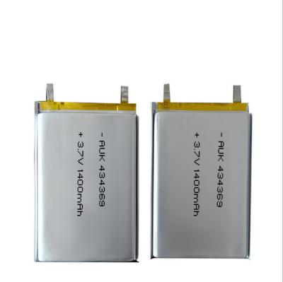 China Bateria PCM recarregável Li-Ion Pouch Cell 3.7v 1400mah Polímero de Lítio à venda