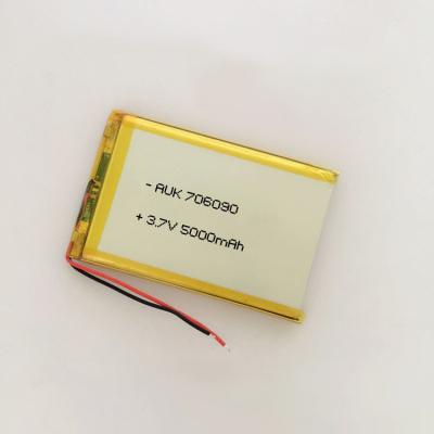 China Batería recargable de polímero pequeño 5000mAh 3.7V 706090 Batería en venta