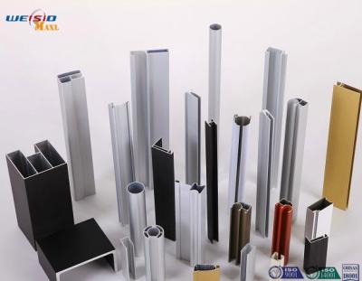 China Aleación de encargo perfiles de aluminio de la puerta de 6063 T 5 con la capa del polvo en venta