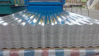 Chine La toiture faite sur commande a ridé l'aluminium couvrant avec la surface finie par moulin à vendre