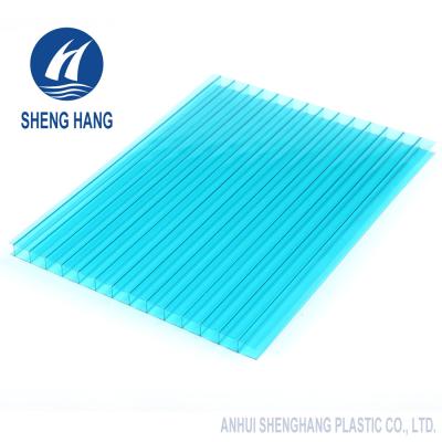 China Plastic Twin Wall Polycarbonate Sheet 6mm Thickness à venda