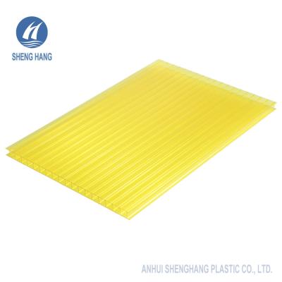 China 8mm Polycarbonate Hollow Sheet UV Protection Twin Wall à venda