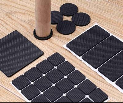 China Adhesive Black Double Sided Sticky Pads Oilproof Thickness 1mm-3mm for sale
