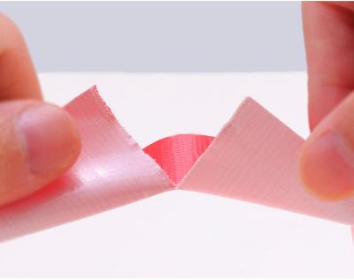 China Cinta impermeable de la costura de la alfombra a prueba de aceite, cinta antienvejecedora de Matt Black Gaffa en venta