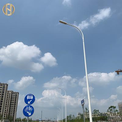 China Stahl-Pole-Hersteller 12M galvanisierte einarmigen Stahlpfosten Straßenlaterne-Polen zu verkaufen