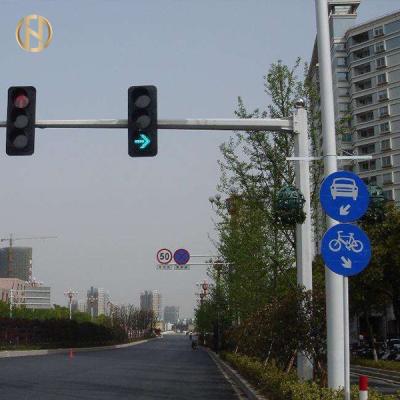 China 6M X 6M L Type Stop Light Pole With Red Yellow Green Lights High Precision for sale