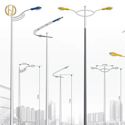 China Octagonal Shape Street Light Pole Q235B Single Arm Steel Pole for sale