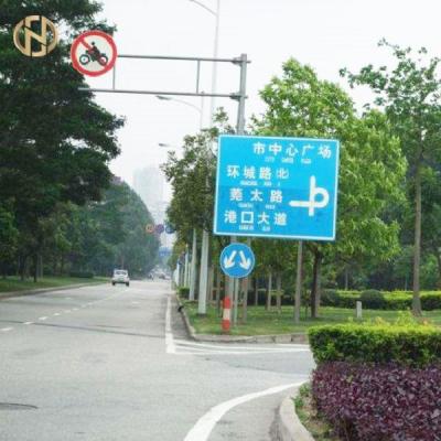 China 6m 6.5m 8m Road Sign Pole  Galvanized Steel Street Sign Pole Octagonal Shape for sale