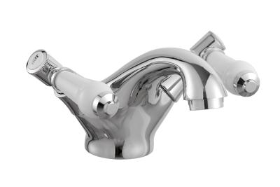 China Kitchen Basin Mixer Taps Faucet Polished With Chrome Finish for sale
