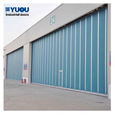 China Sliding Bifold Aircraft Hangar Doors Steel Automatic 22m height 100m width 380V for sale