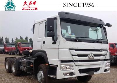 China Howo Sinotruk 6x4 Tractor Truck , Tractor Head Trailer Oil Saving For Fuel Transport for sale