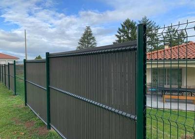 China Height 3030mm Curve V Mesh Security Fencing With Peach Post for sale