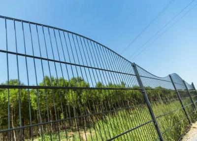 China Powder Coating Rust Resistant H2m Double Wire Mesh Fence for sale