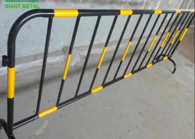 China ISO9001 Heavy Duty 1.1x2.1m Crowd Barrier Fencing for sale