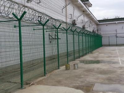 China Razor Barbed Wire Anti Climb Airport Security Fencing for sale
