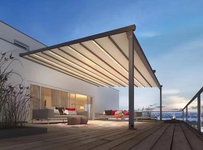 中国 Electric Pergola Roof Canopy Aluminum Electric PVC Waterproof Garden Gazeb 販売のため