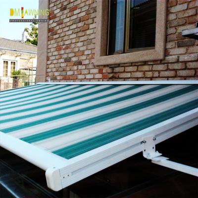 China Conservatory Patio Retractable Roof Awning / Free Standing Balcony Roof Retractable Awning for sale