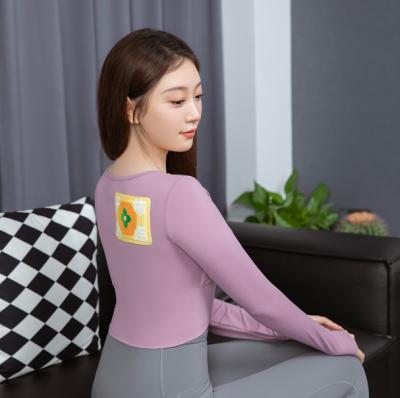 China Parche adesivo para calentar el cuerpo Parche caliente para aliviar el dolor con carbono activado en venta