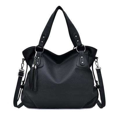 China Shoulder Faux Zipper Ladies Designer Handbags With Tassel for sale