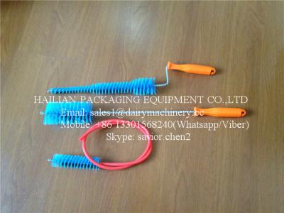 China Milking Machine Spares Cleaning Brush For Cow Farm Use With Orange Color for sale