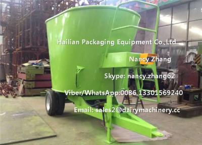 China Efficient Green Animal TMR Feed Mixer , small tmr mixer With Weighting System for sale