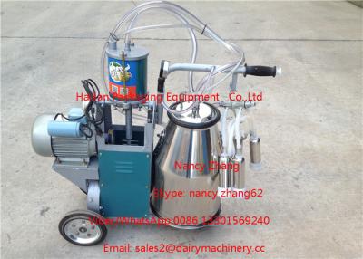 China Einzelne Kuh-tragbare Kolbenpumpe-Molkereimilch-Maschine mit Kupferdraht-Motor zu verkaufen