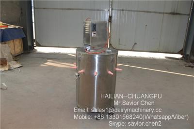 China 150 litros máquina de ordenha da capacidade poupam a auto máquina de alimentação do leite de vaca à venda
