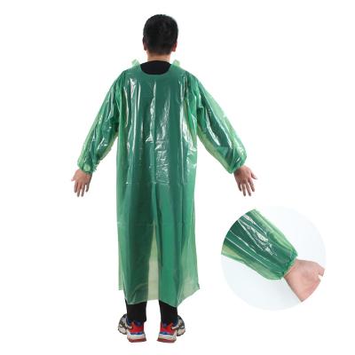China XXL Vestidos CPE desechables impermeables con bucles de pulgar en venta