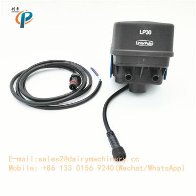 China Interpulse LP30 Electric Milk Pulsator For Milking Porlor With 2 Vacuum Hose Port for sale