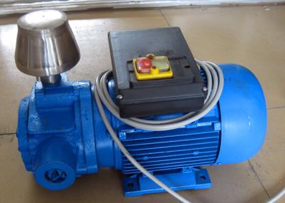 China 1.1Kw Low Pressure Dry Type Milking Vacuum Pump For Dairy Equipments , 250L for sale