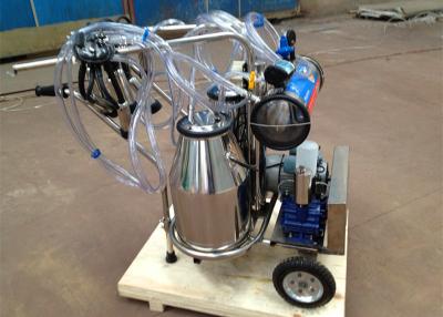 China Vacuum Pump Type Dairy Plant Machinery for Cows and Goats, two buckets mobile milker for sale